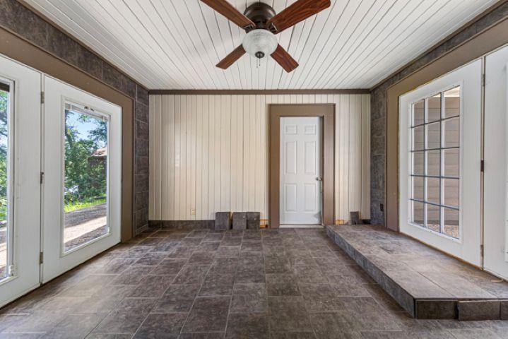 775 Shoreacres Drive Property Photo 22