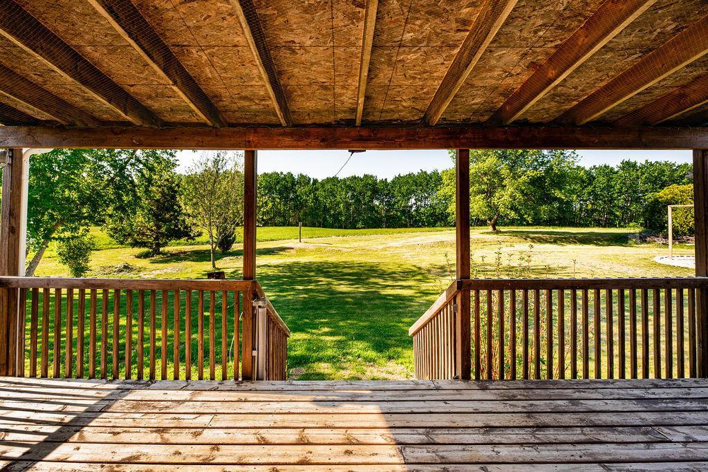 416 Ridge Crest Drive Property Photo 7