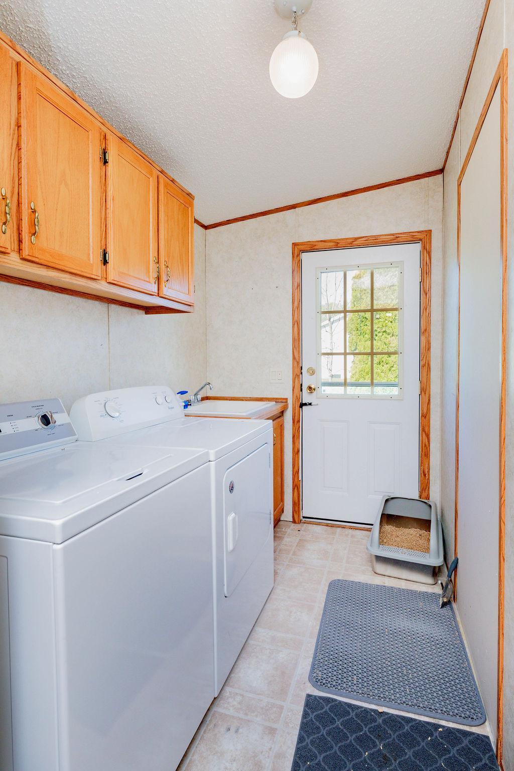 416 Ridge Crest Drive Property Photo 23