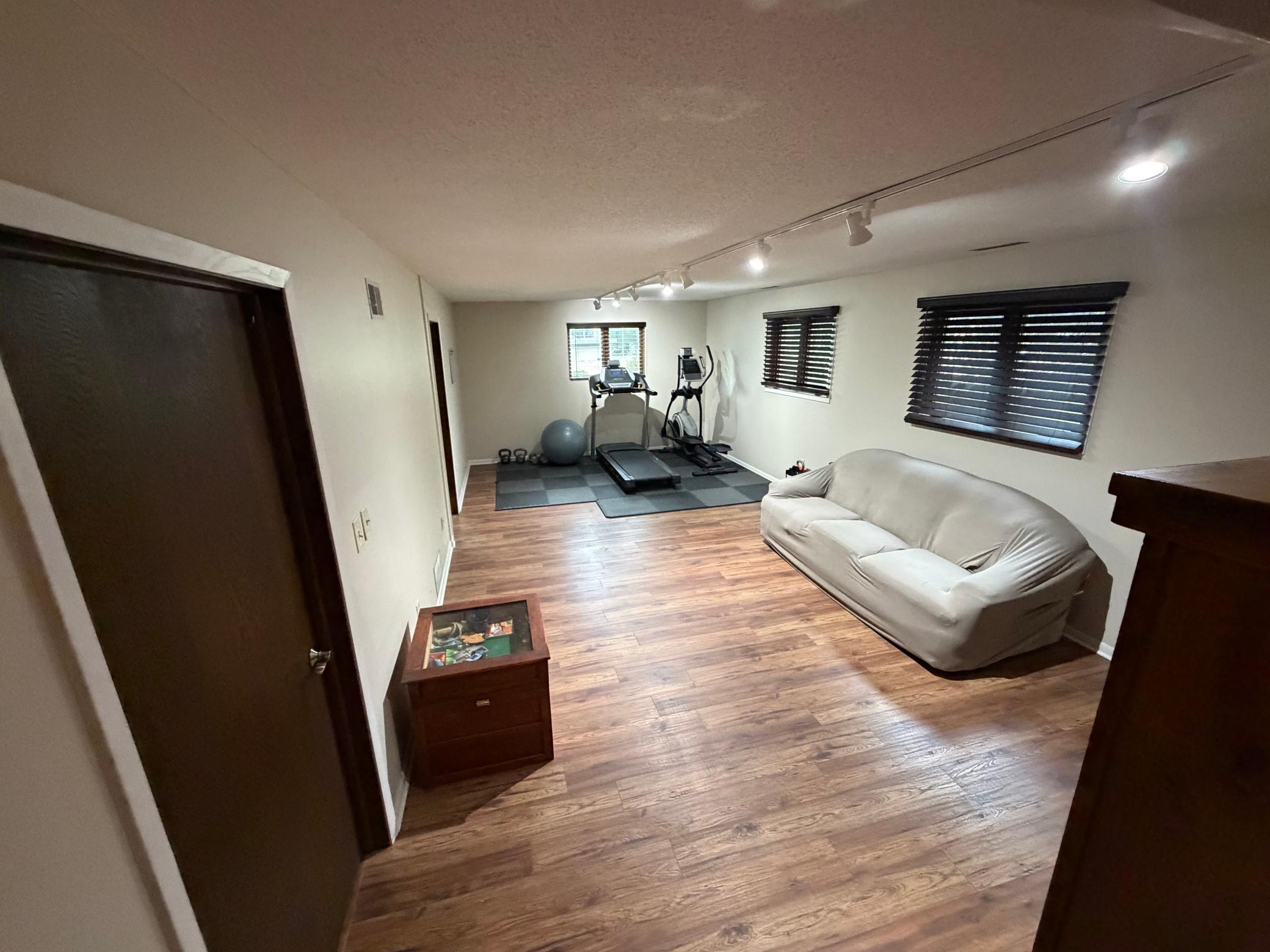 1609 Gateway Drive Property Photo 17