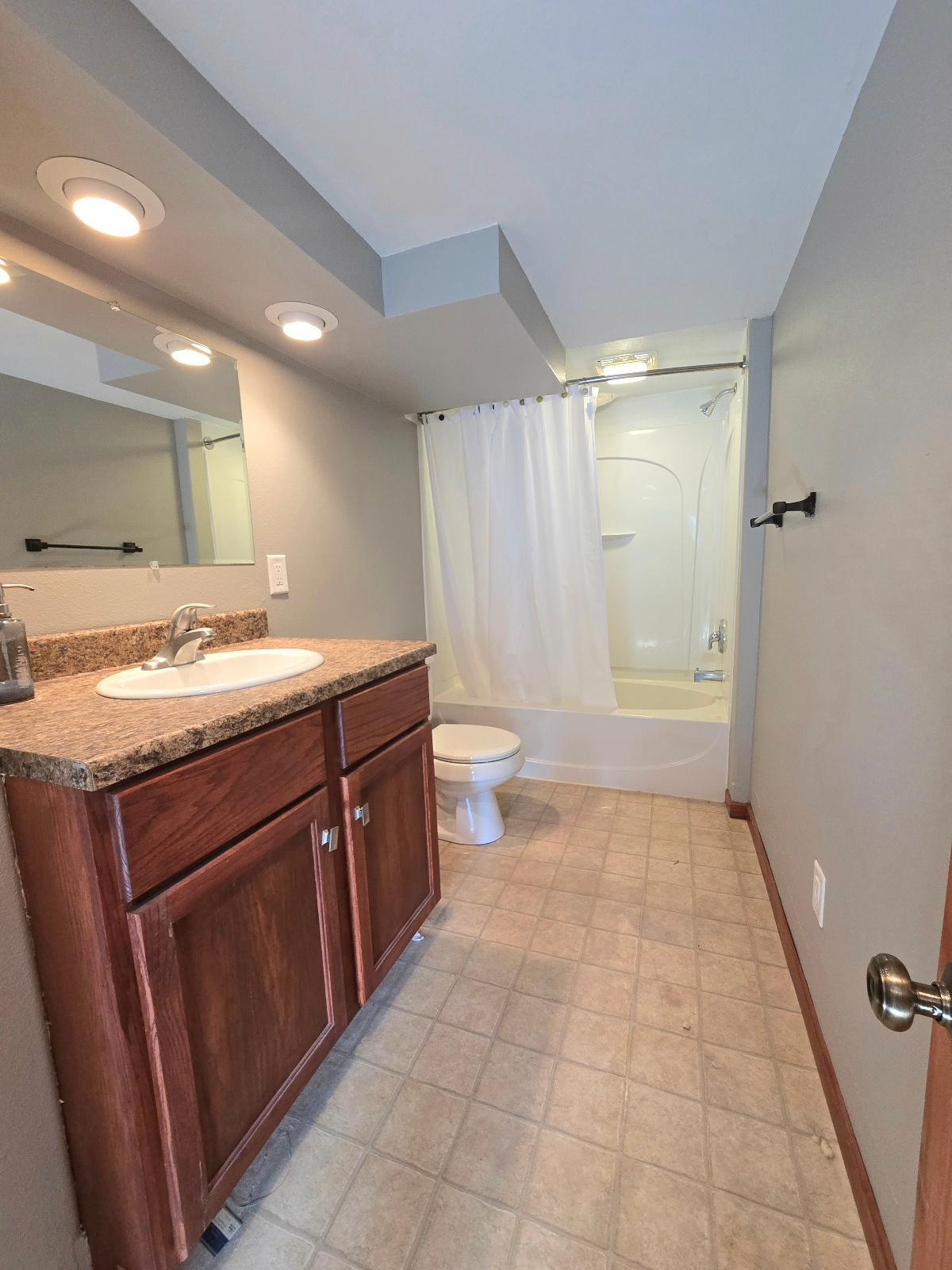337 2nd Avenue E Property Photo 31