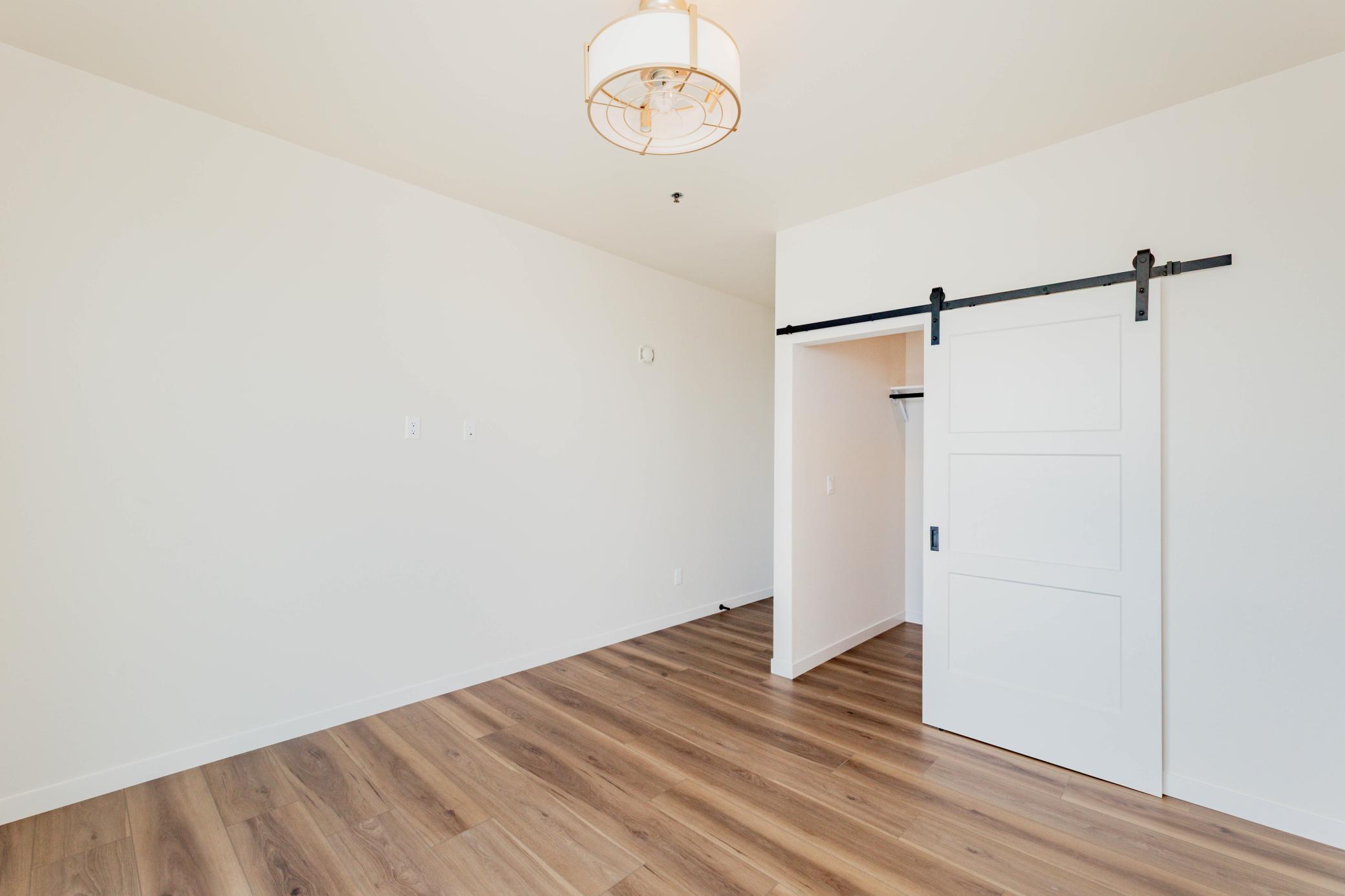 300 Main Avenue 702 Property Photo 25