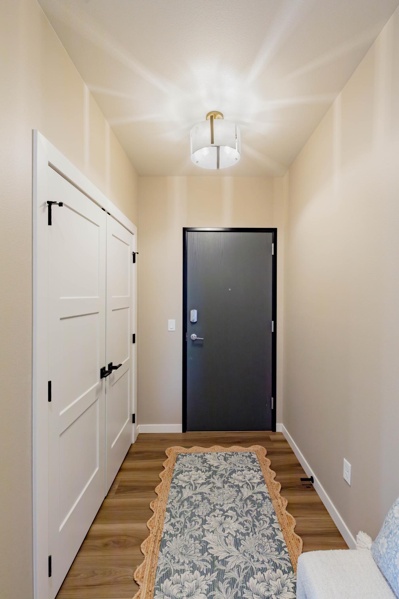 300 Main Avenue 702 Property Photo 39