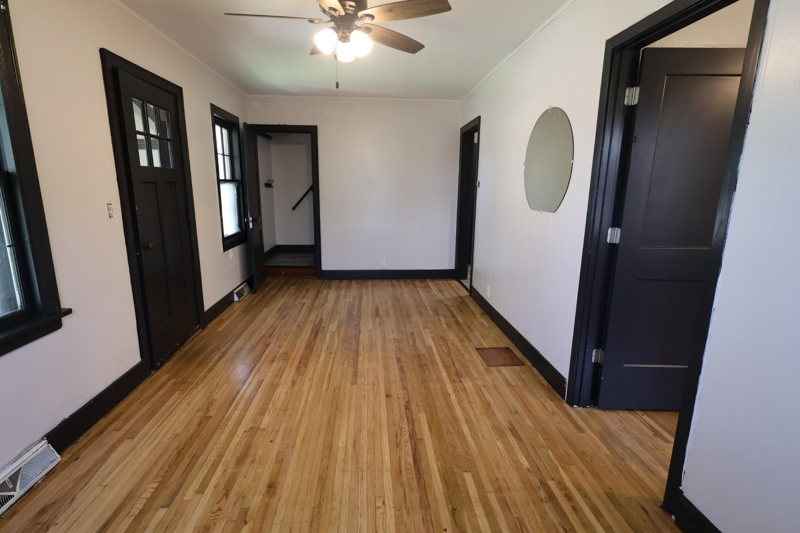 10 E 4th Street Property Photo 5