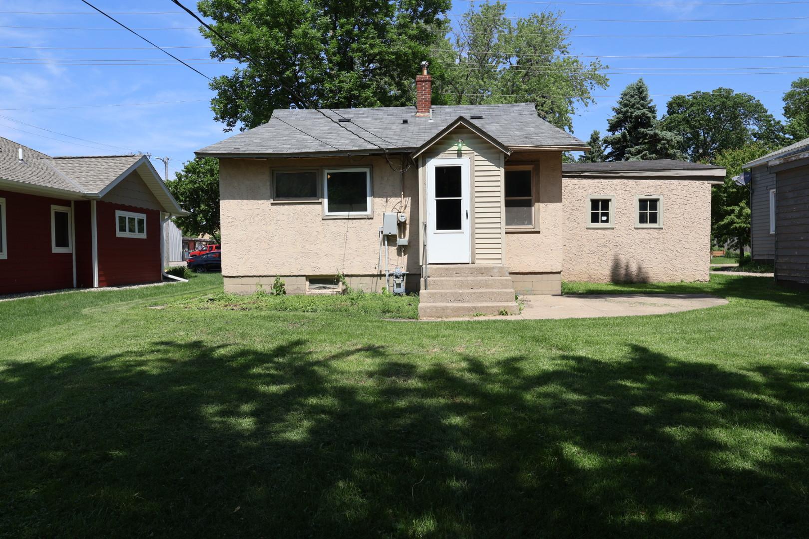 10 E 4th Street Property Photo 36