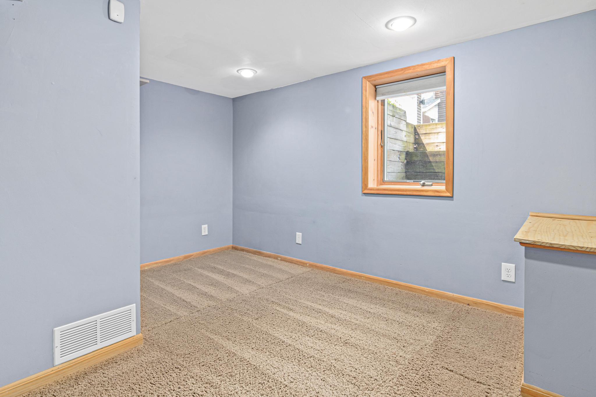 452 109th Avenue Nw Property Photo 13