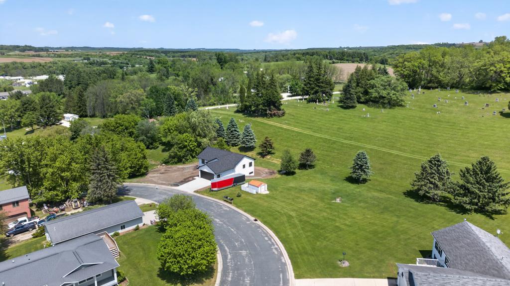 416 Parkside Drive Se Property Photo 41