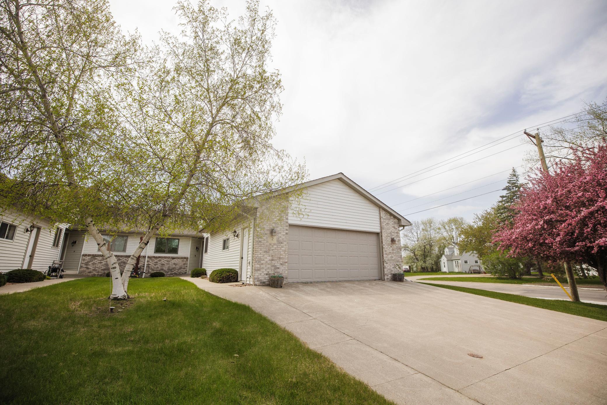 2 Line Drive Property Photo 1