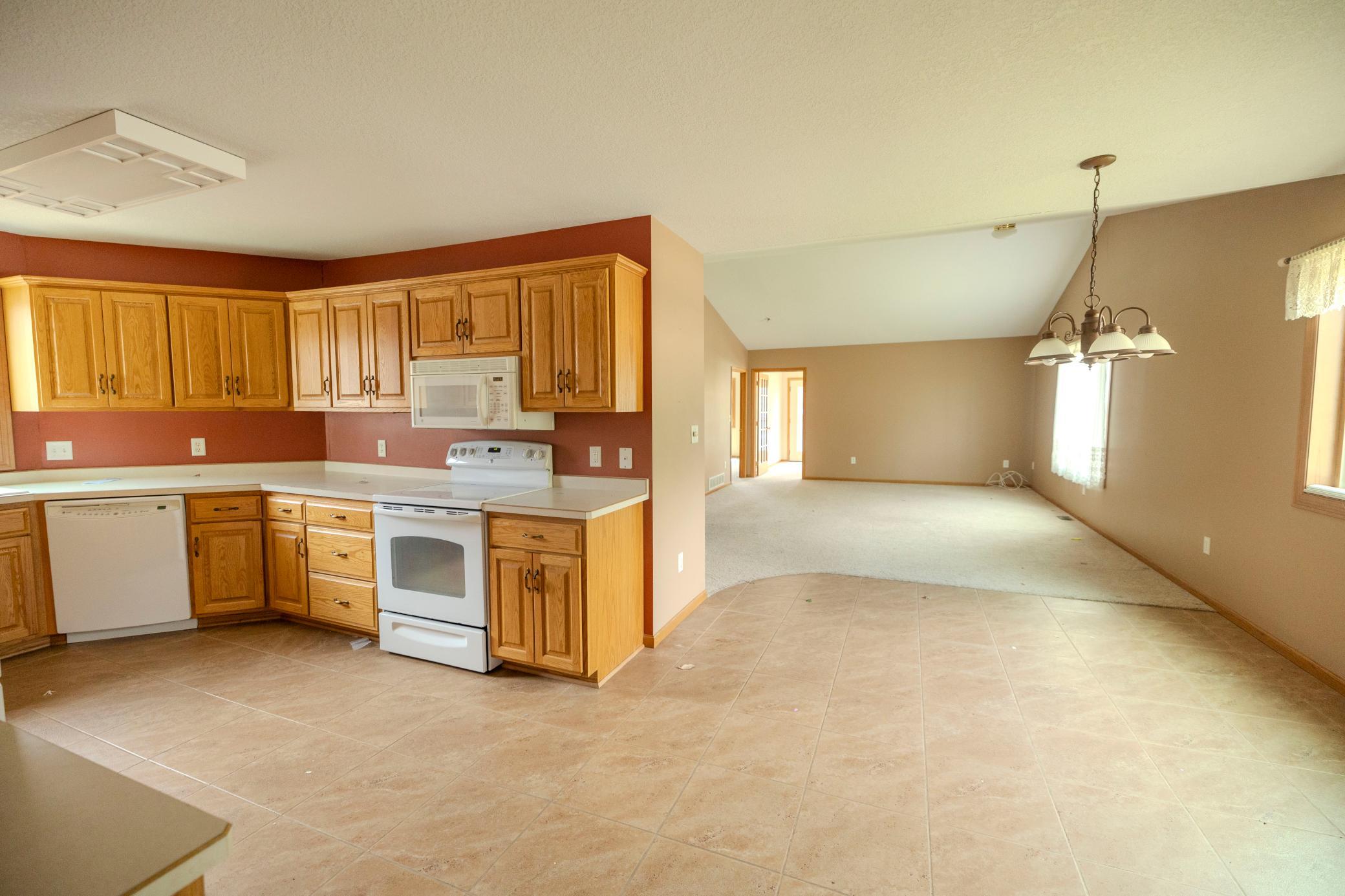 2 Line Drive Property Photo 9