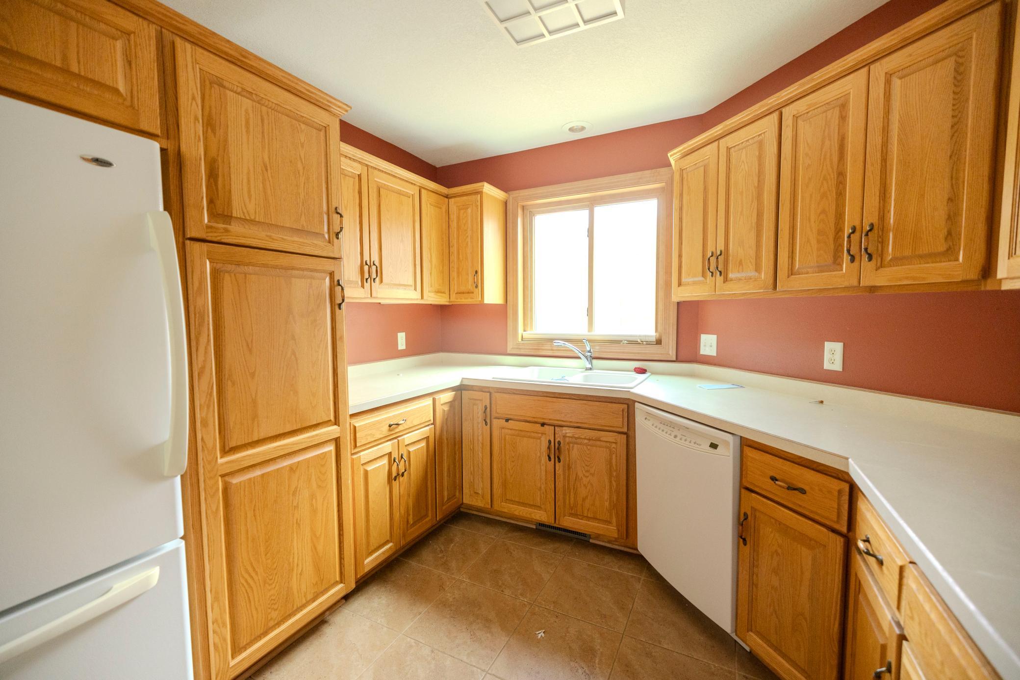2 Line Drive Property Photo 11