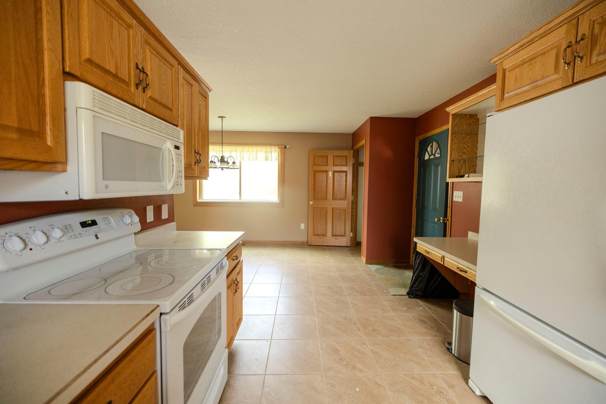 2 Line Drive Property Photo 12