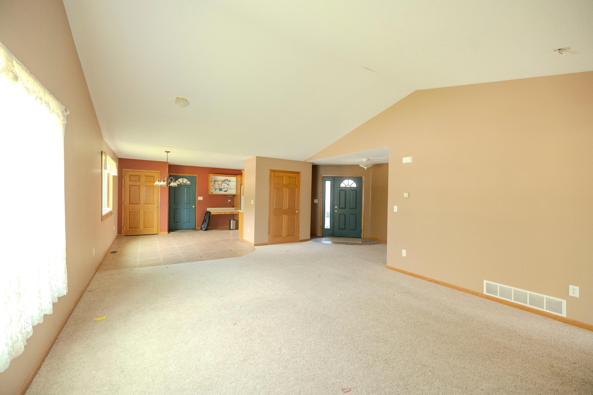 2 Line Drive Property Photo 16