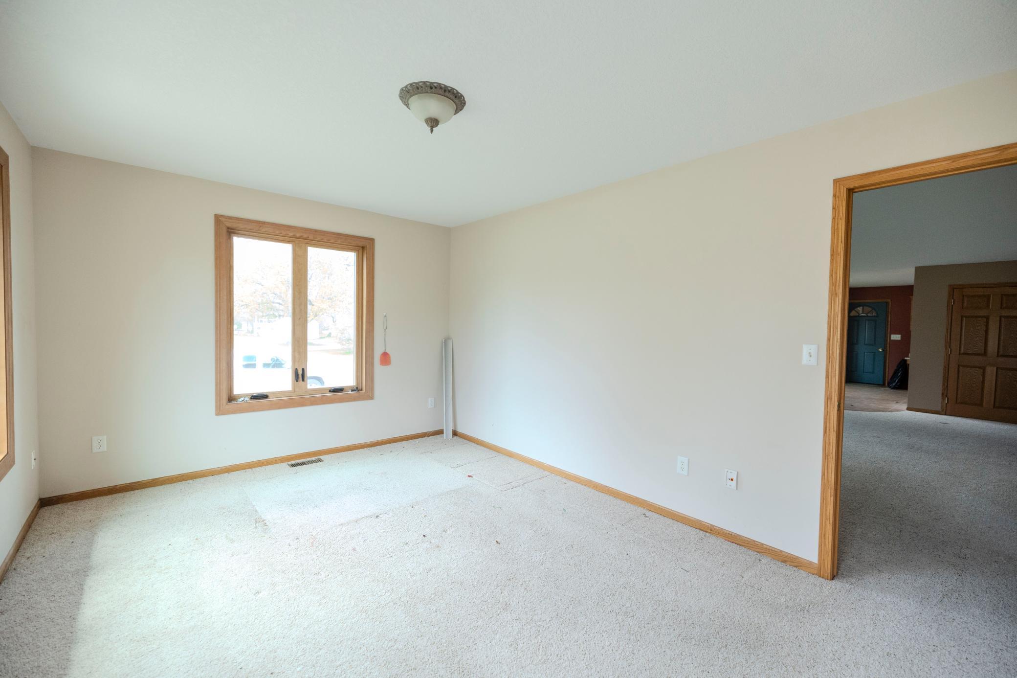 2 Line Drive Property Photo 27