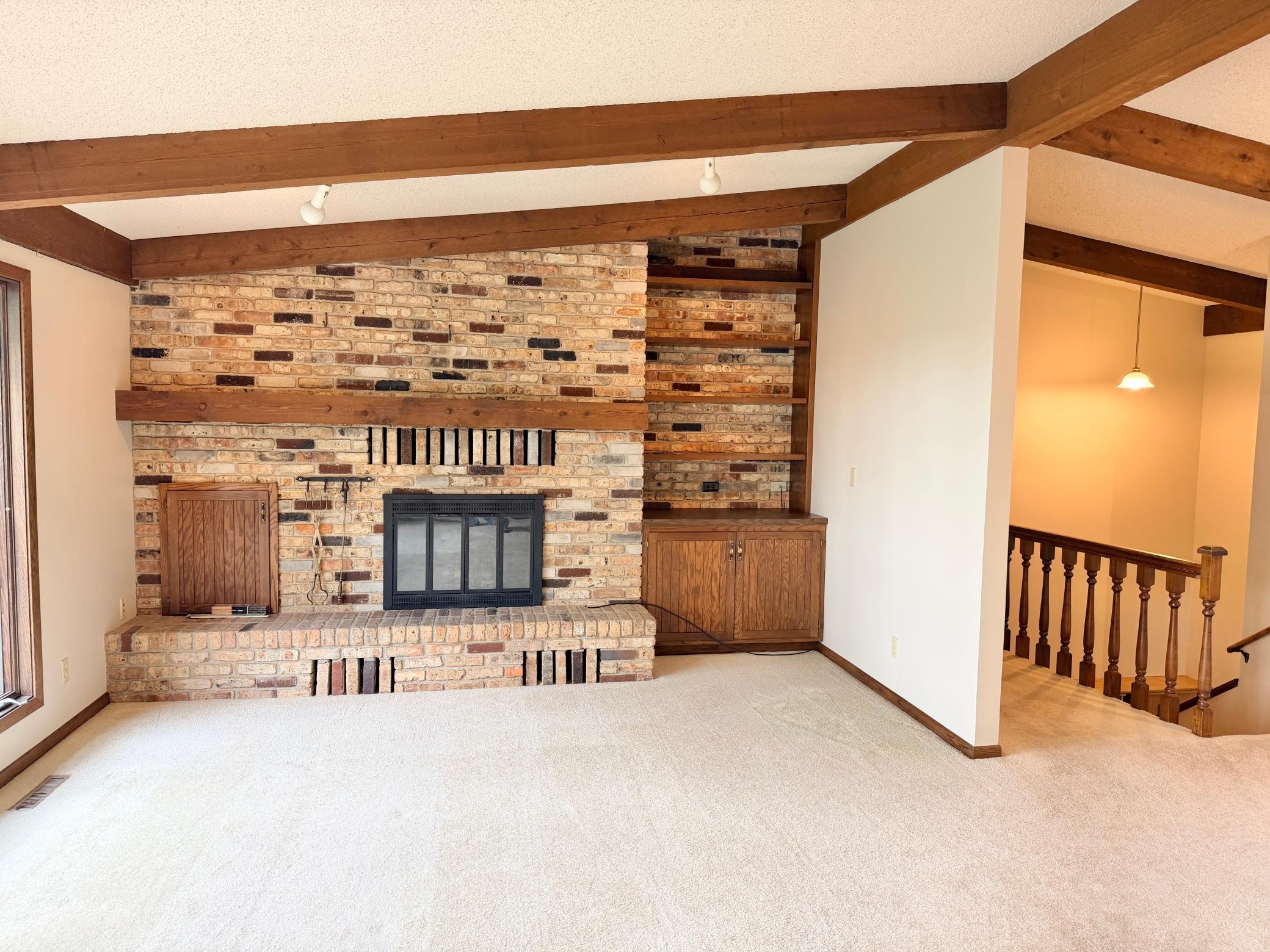 24106 Walnut Drive Property Photo 9