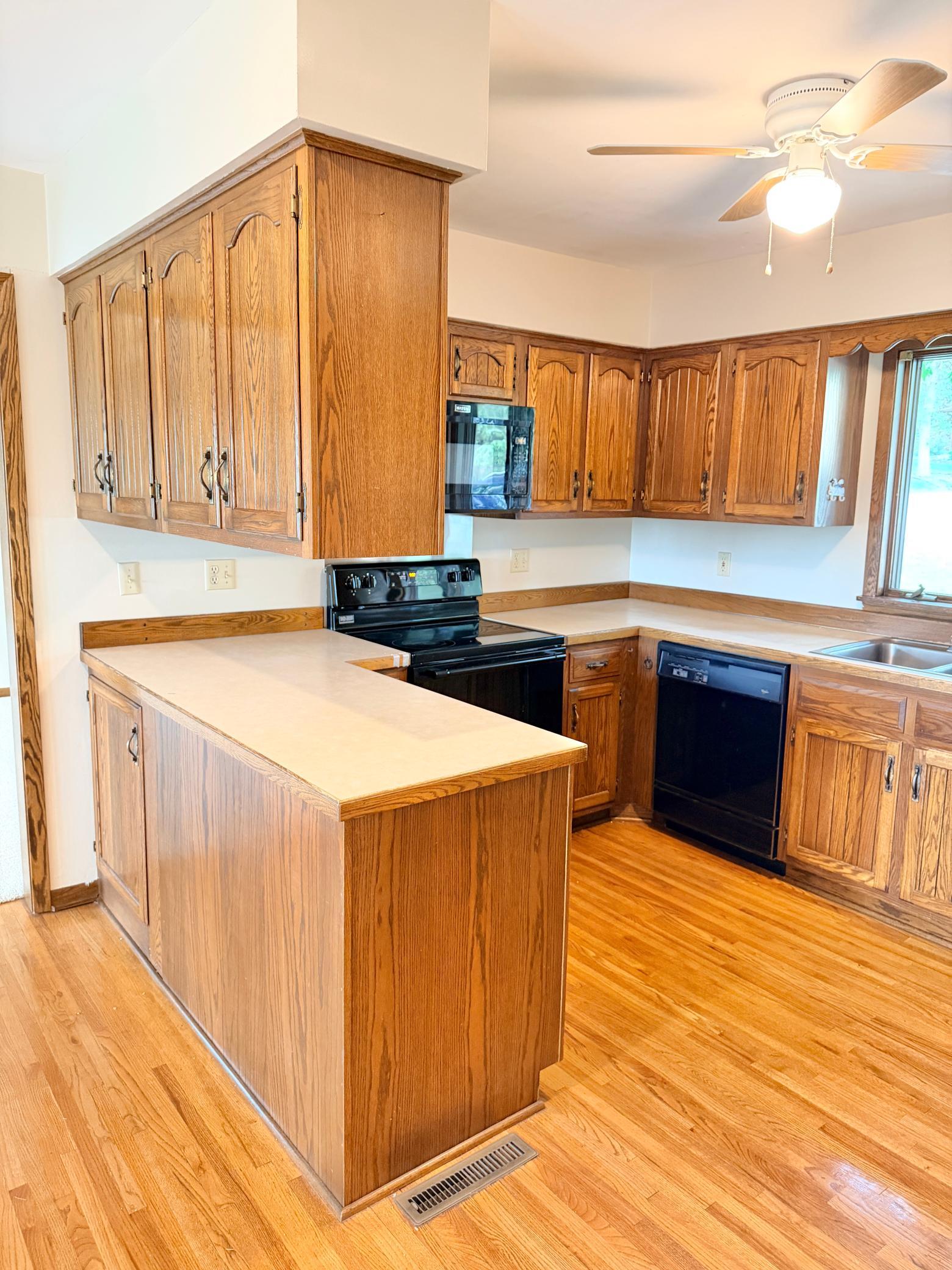 24106 Walnut Drive Property Photo 17