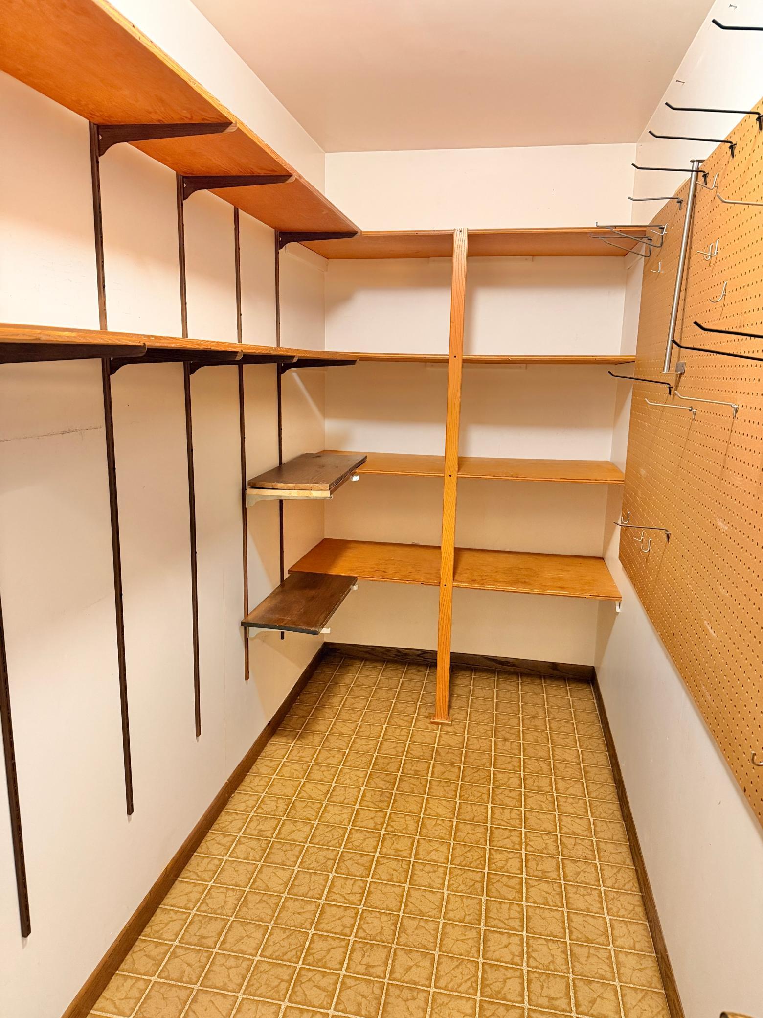24106 Walnut Drive Property Photo 19