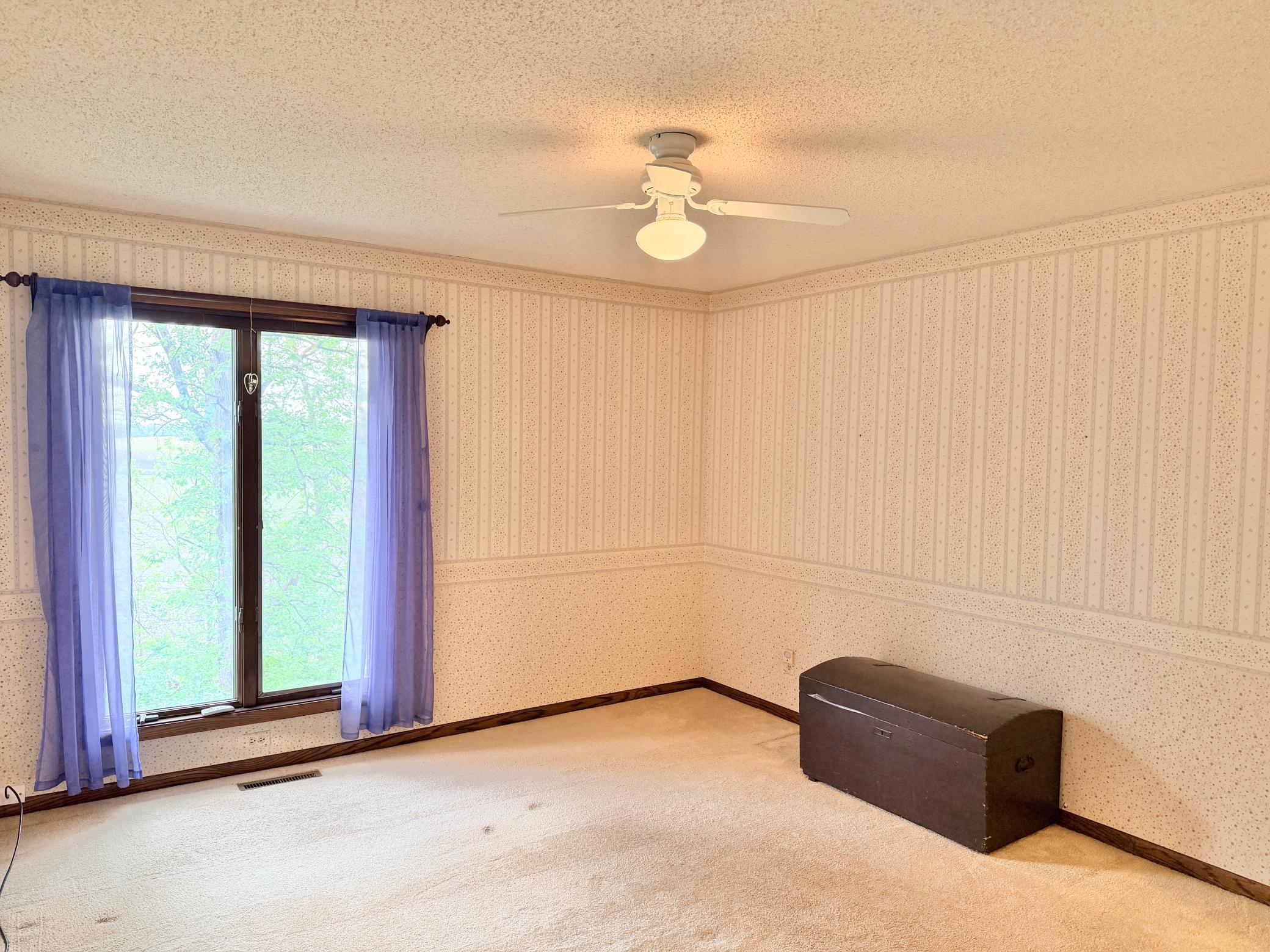 24106 Walnut Drive Property Photo 23