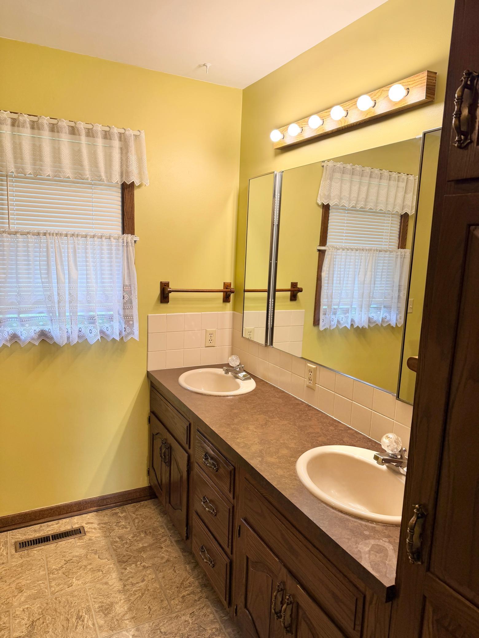 24106 Walnut Drive Property Photo 25