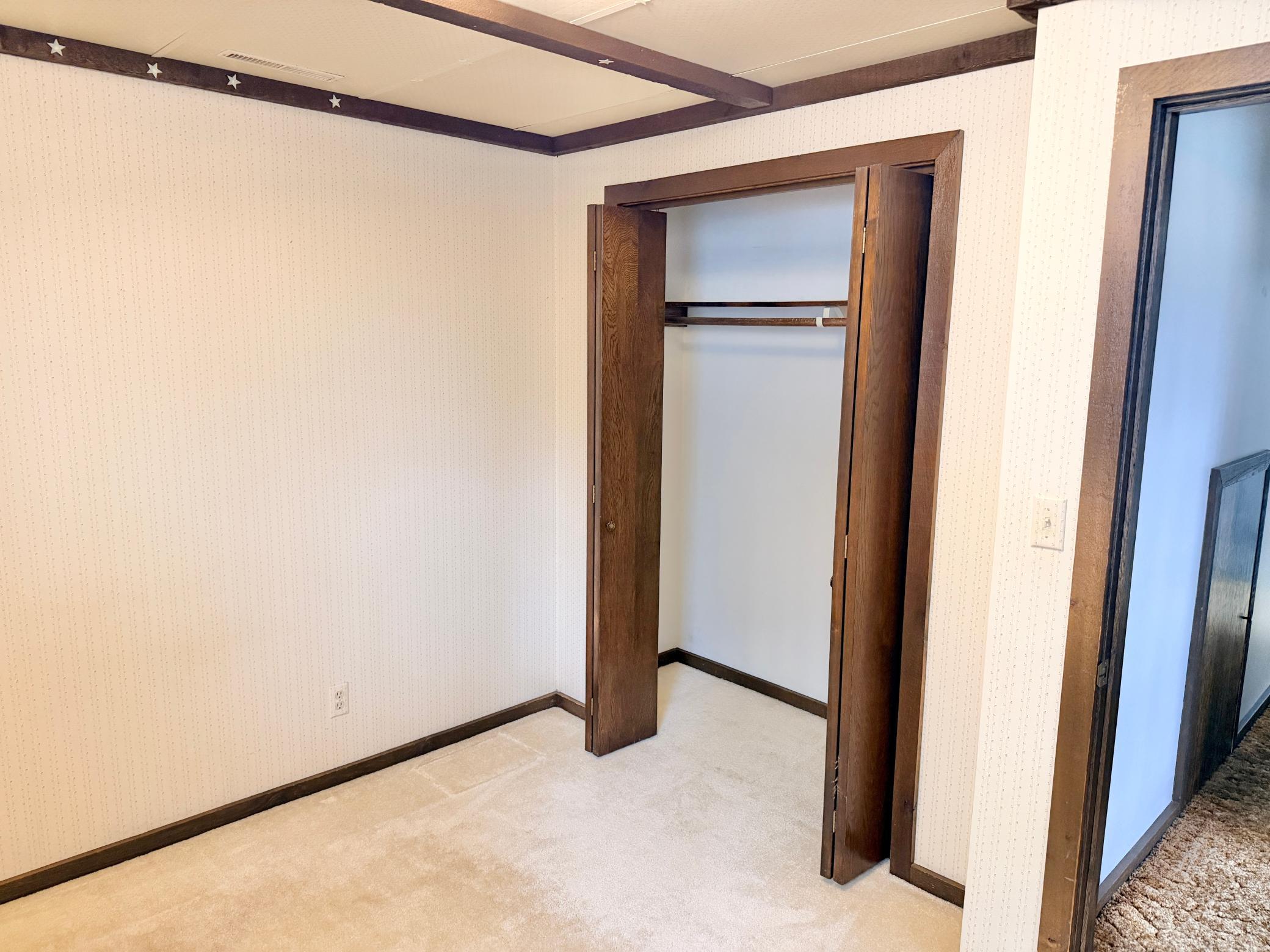 24106 Walnut Drive Property Photo 36