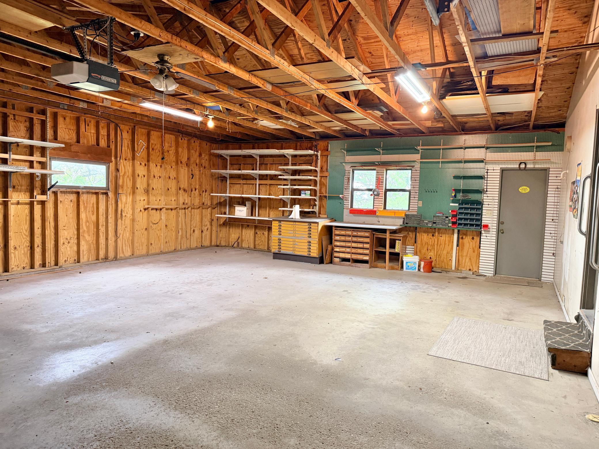 24106 Walnut Drive Property Photo 42