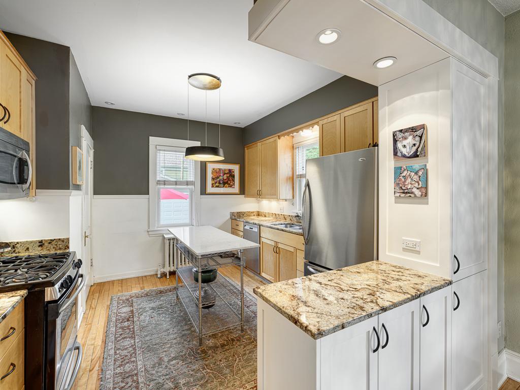 132 W 36th Street Property Photo 15