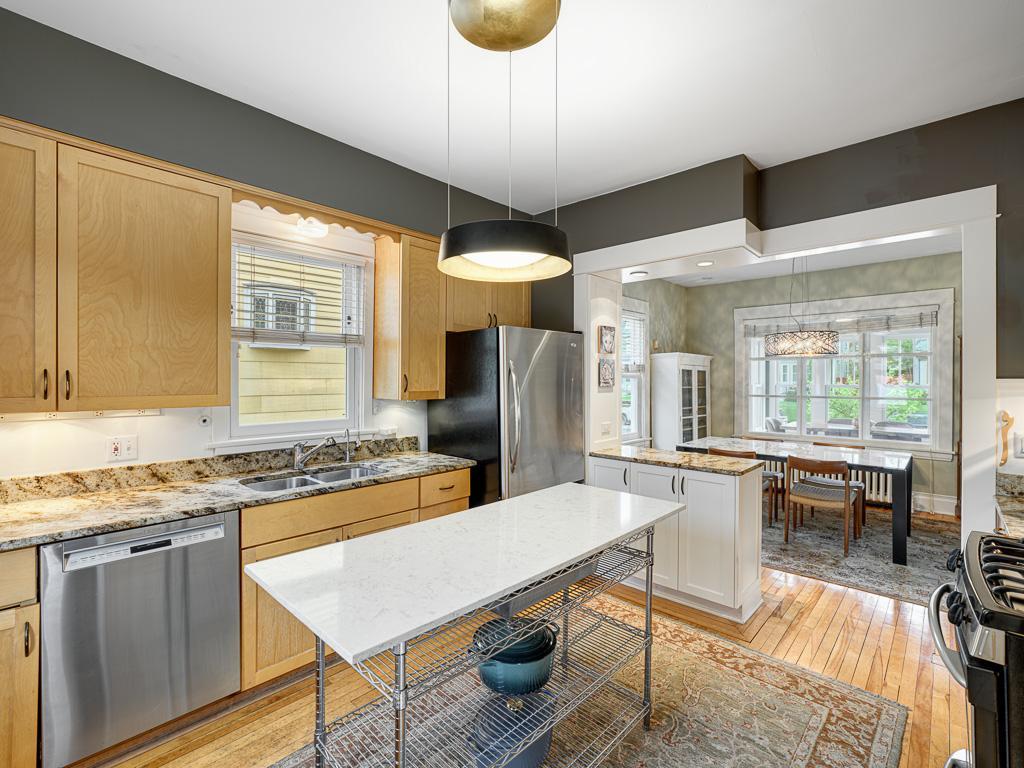 132 W 36th Street Property Photo 17