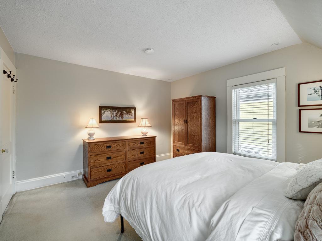 132 W 36th Street Property Photo 26
