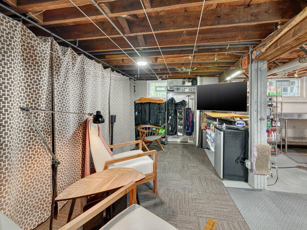 132 W 36th Street Property Photo 28