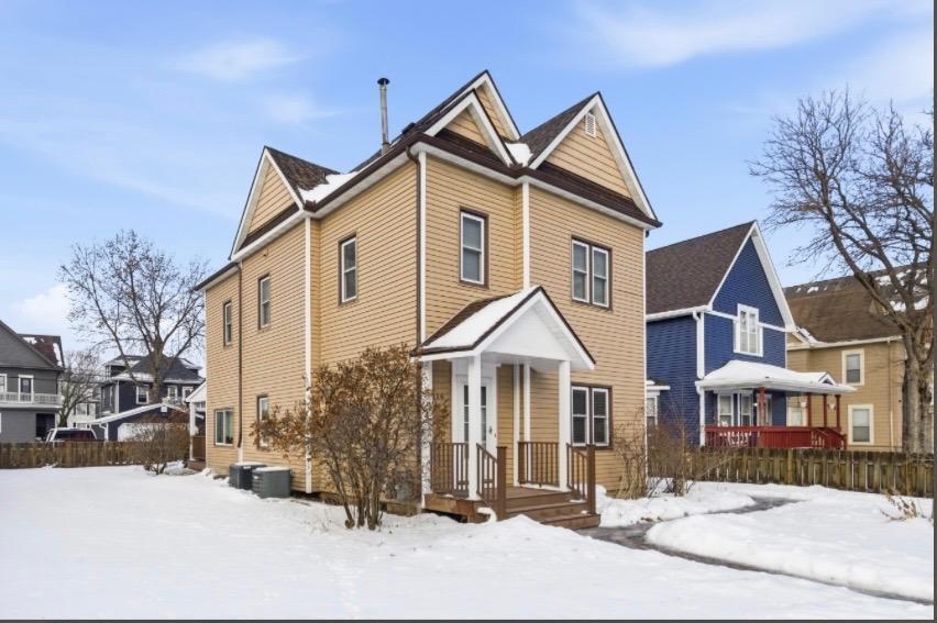 3116 Columbus Avenue Property Photo 1