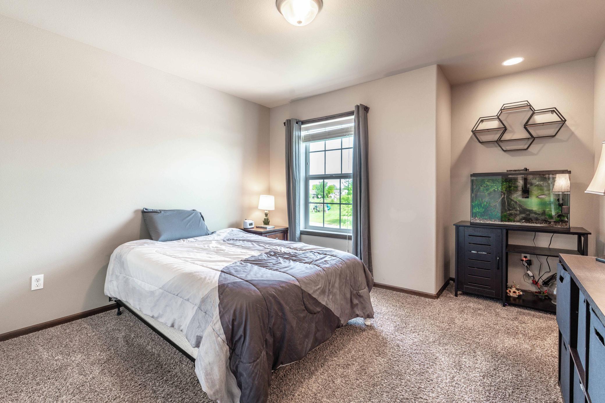 2414 Valley View Property Photo 40