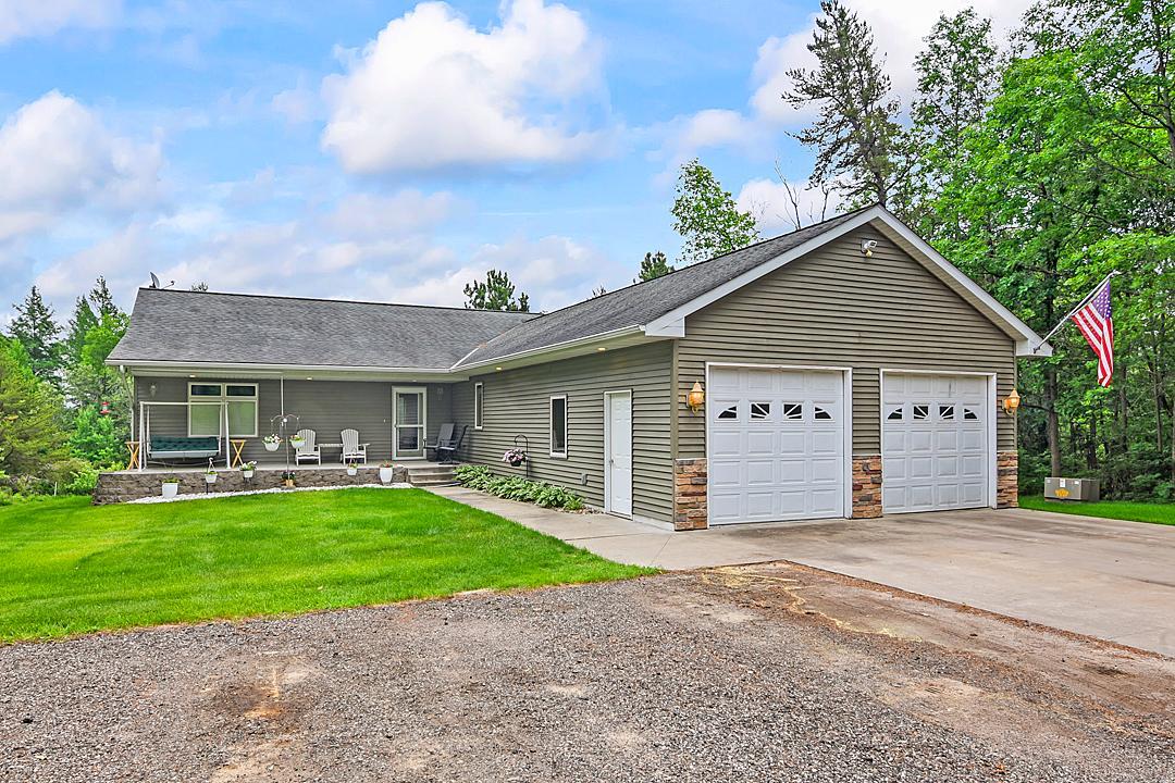 11672 147th Avenue Property Photo 1