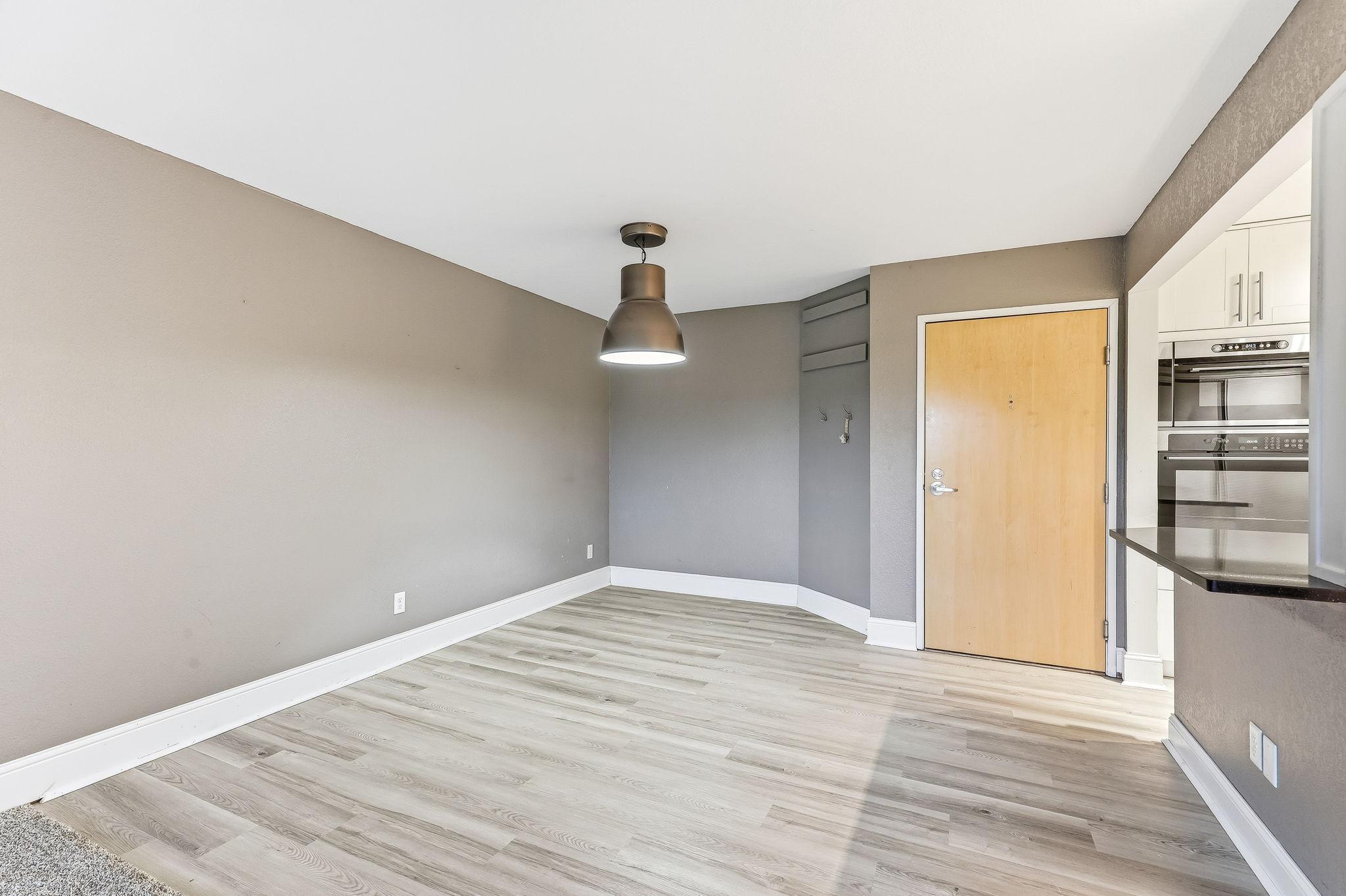 1700 Four Oaks Road 331 Property Photo 5