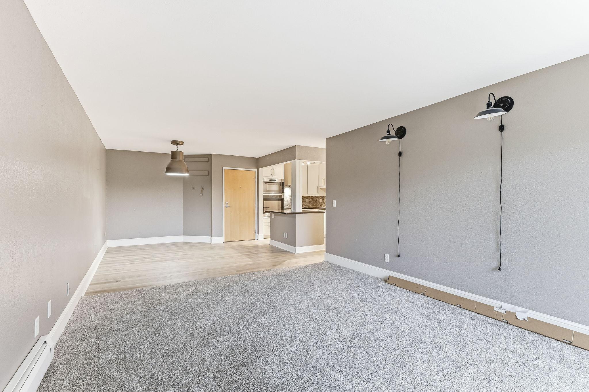1700 Four Oaks Road 331 Property Photo 6