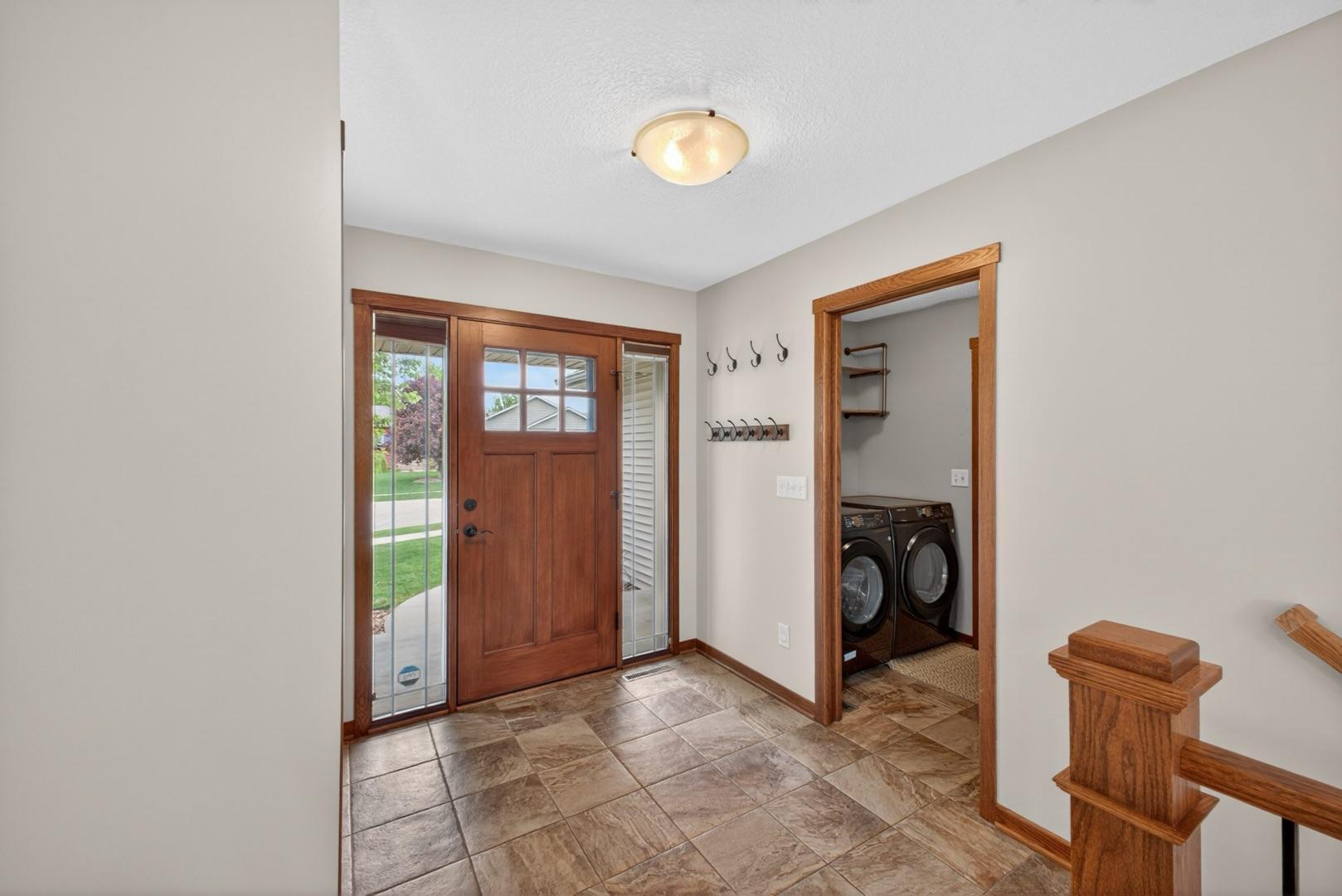 4201 Dodge Lane Ne Property Photo 4