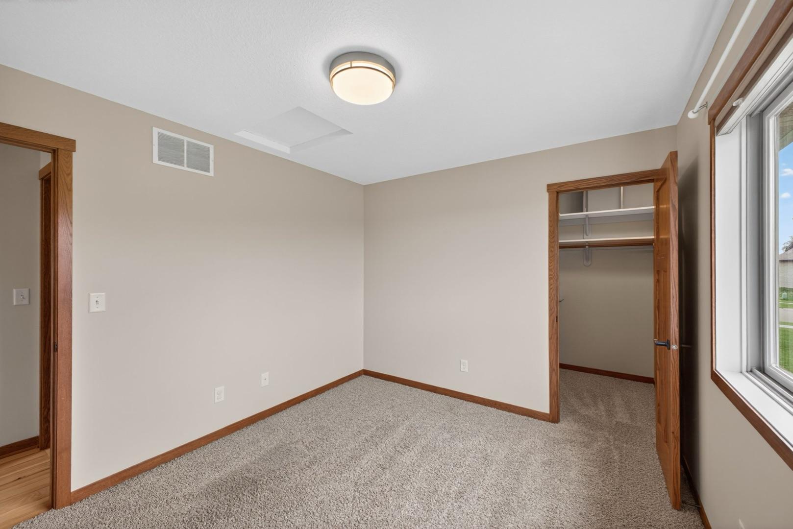 4201 Dodge Lane Ne Property Photo 21