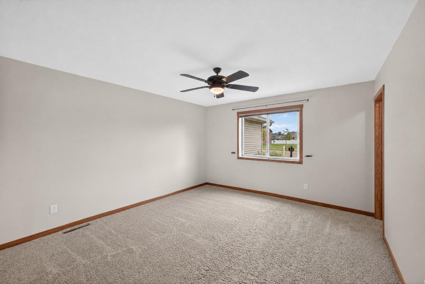 4201 Dodge Lane Ne Property Photo 25