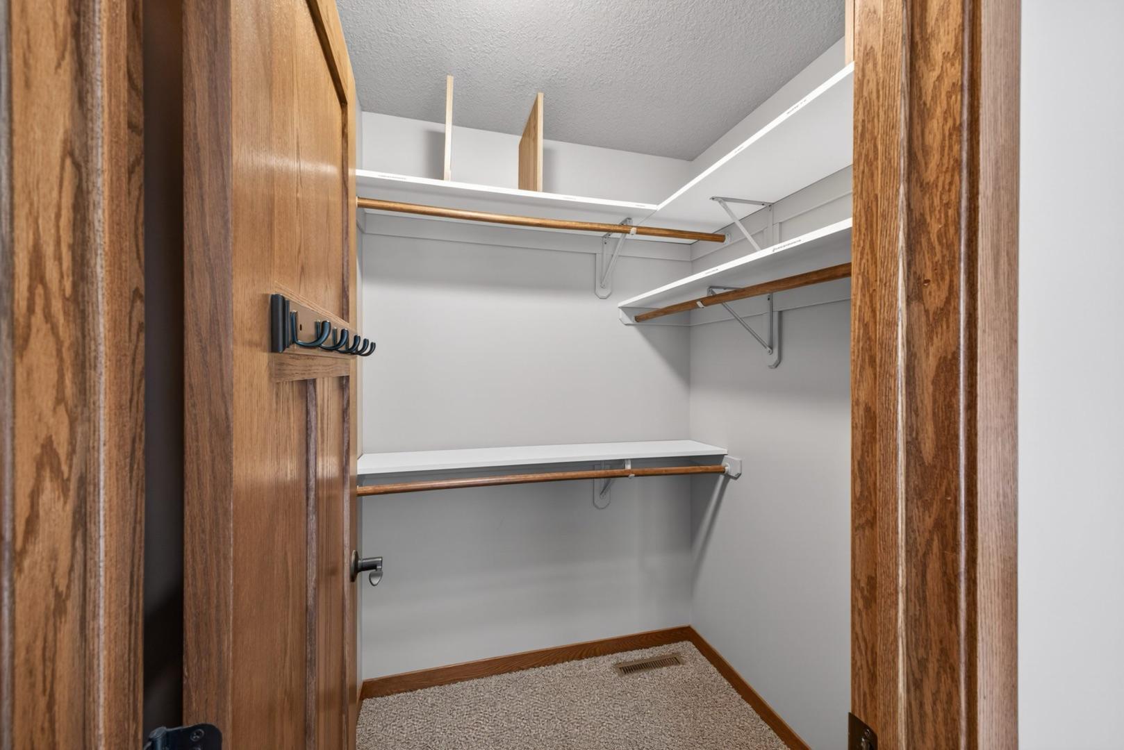 4201 Dodge Lane Ne Property Photo 29