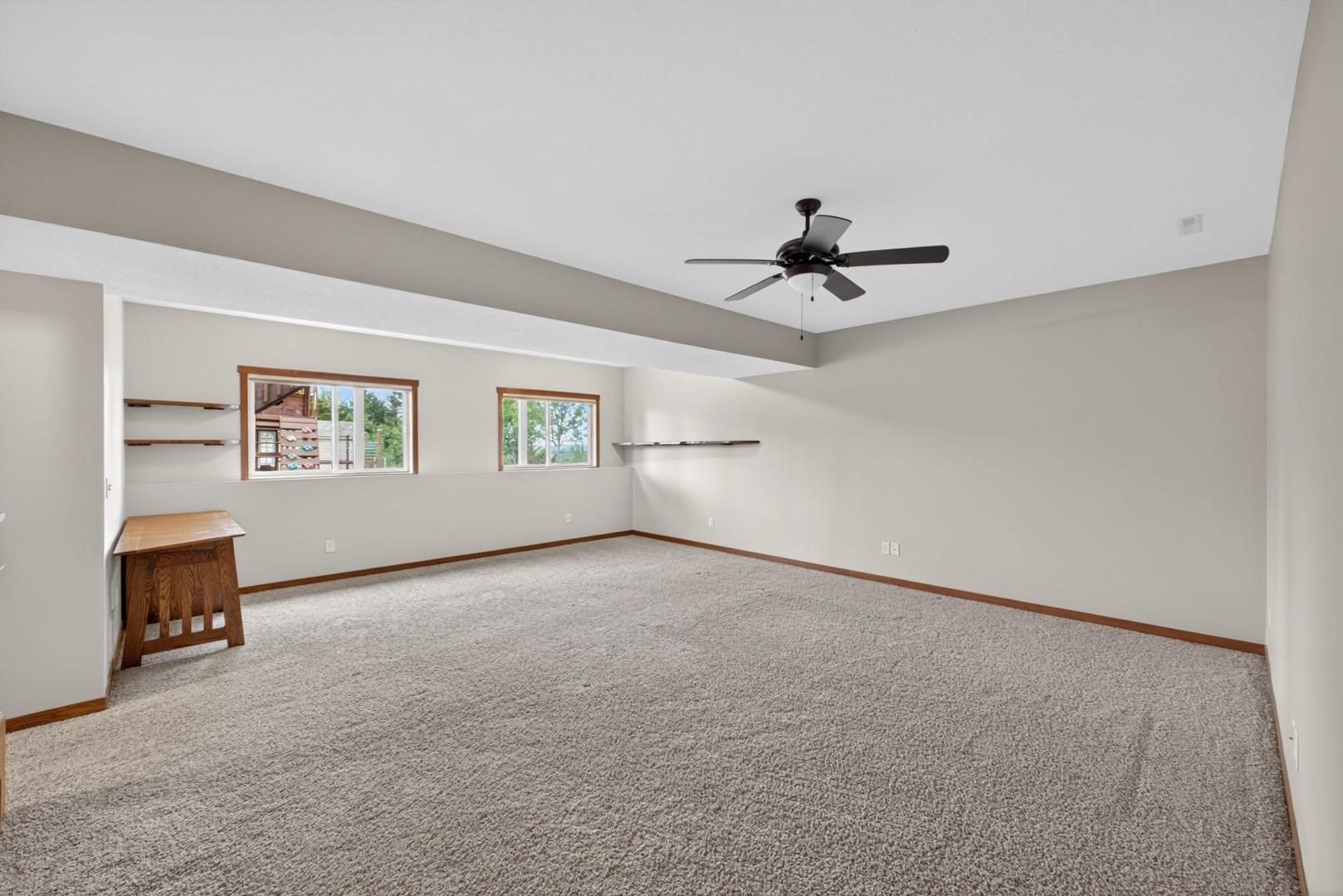 4201 Dodge Lane Ne Property Photo 34