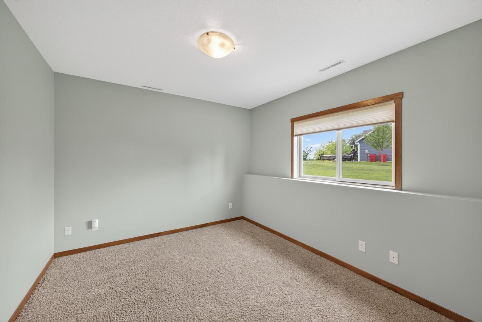 4201 Dodge Lane Ne Property Photo 36