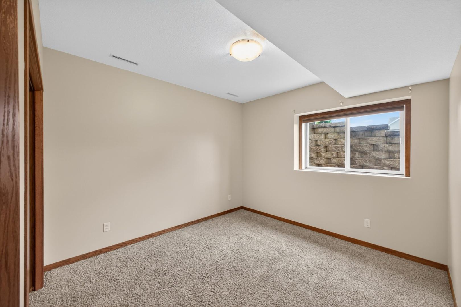 4201 Dodge Lane Ne Property Photo 42