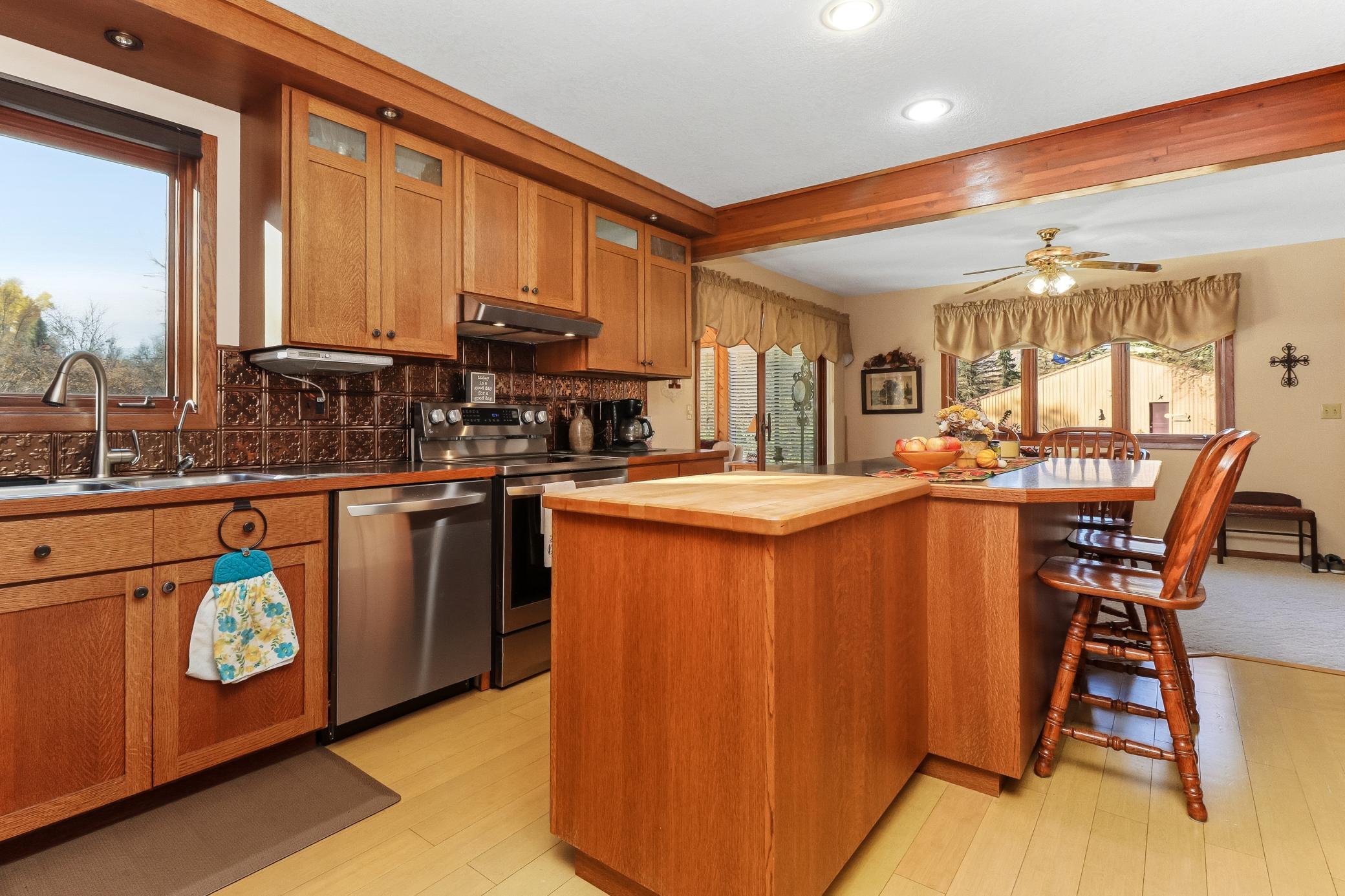 33175 N Lakes Trail Property Photo 36