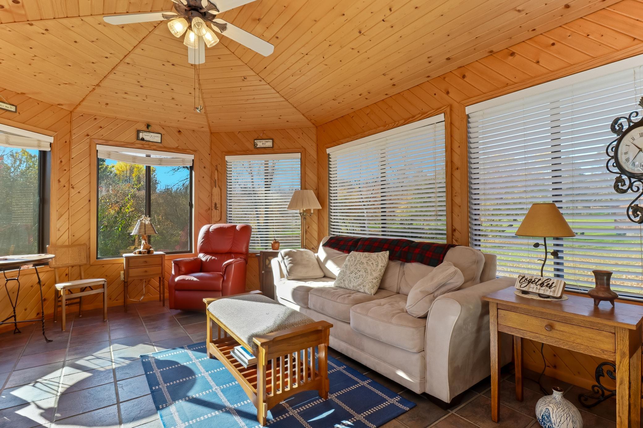 33175 N Lakes Trail Property Photo 37