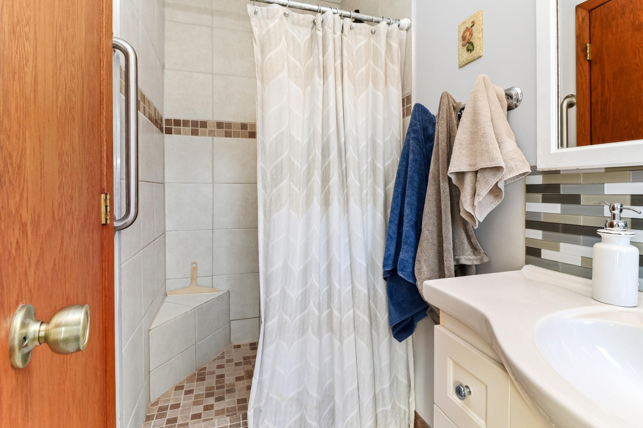 33175 N Lakes Trail Property Photo 46
