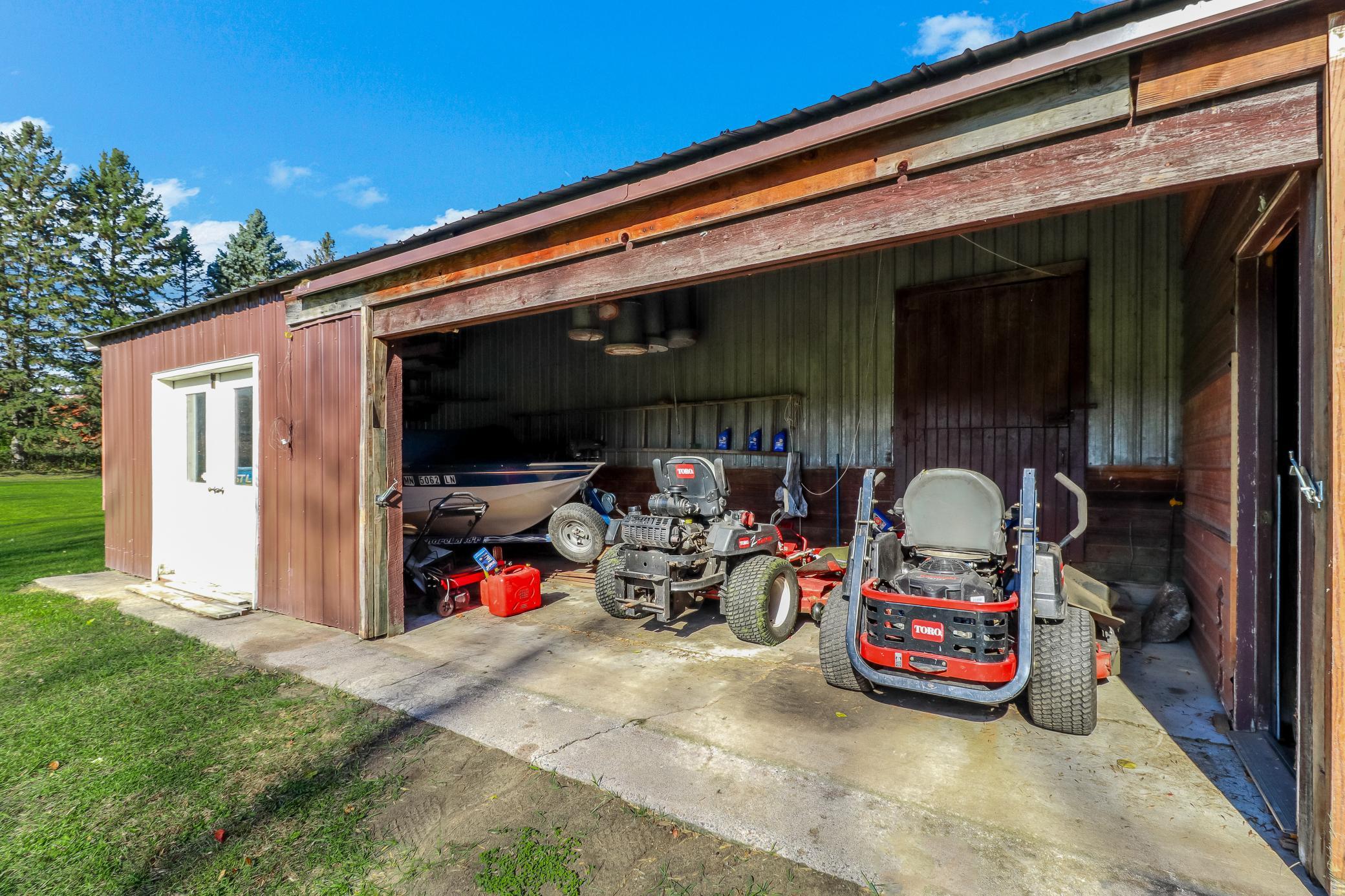 33175 N Lakes Trail Property Photo 64