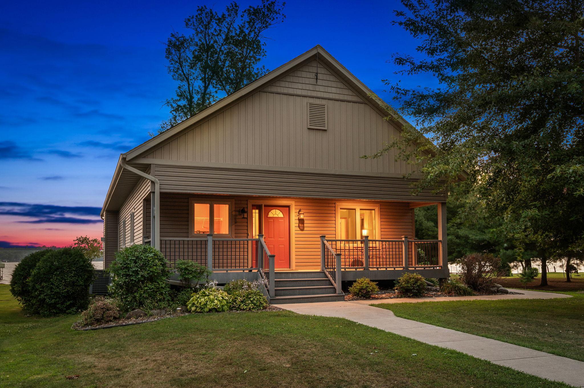 50876 Lakeview Drive Property Photo 3