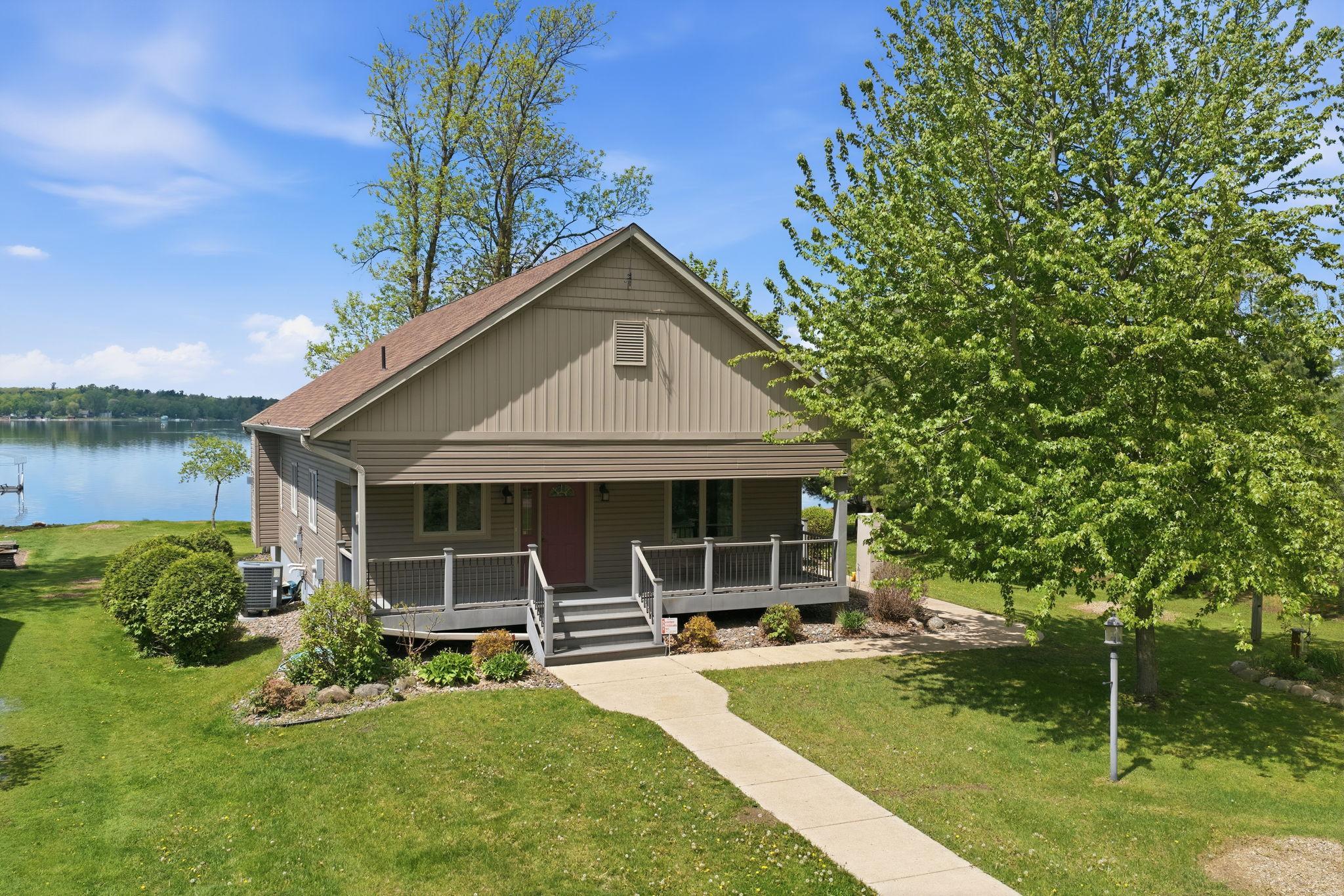 50876 Lakeview Drive Property Photo 6