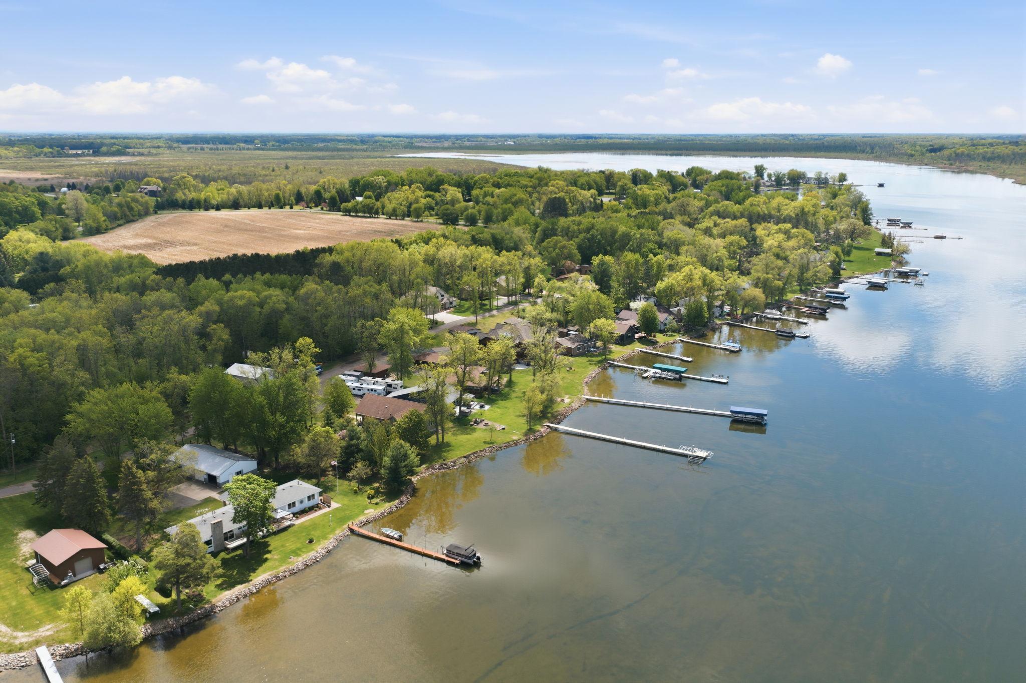 50876 Lakeview Drive Property Photo 11