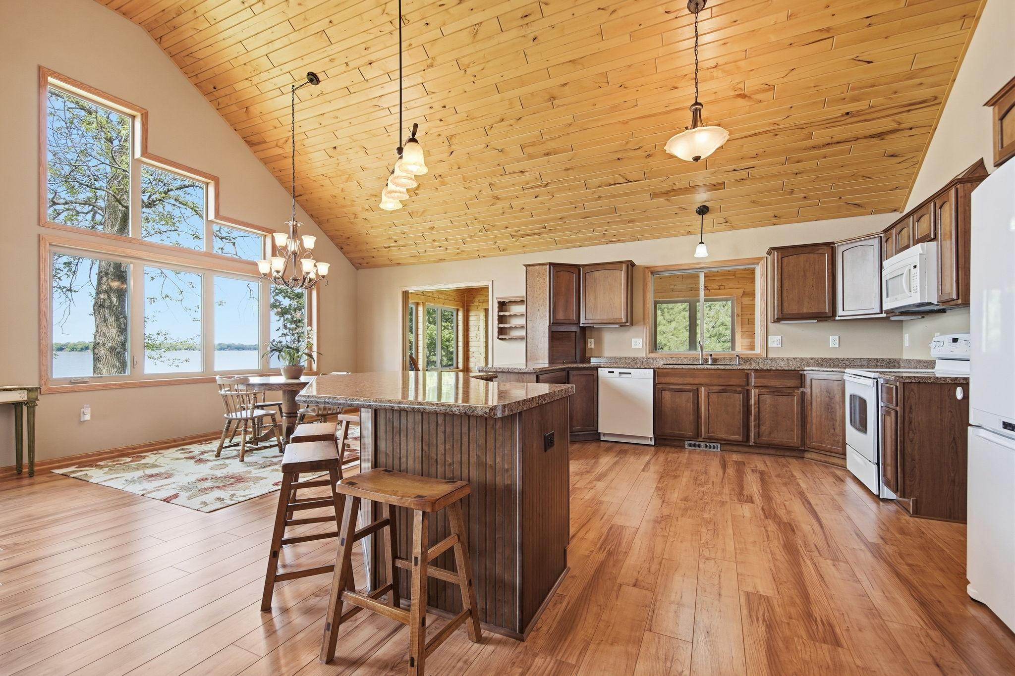 50876 Lakeview Drive Property Photo 14