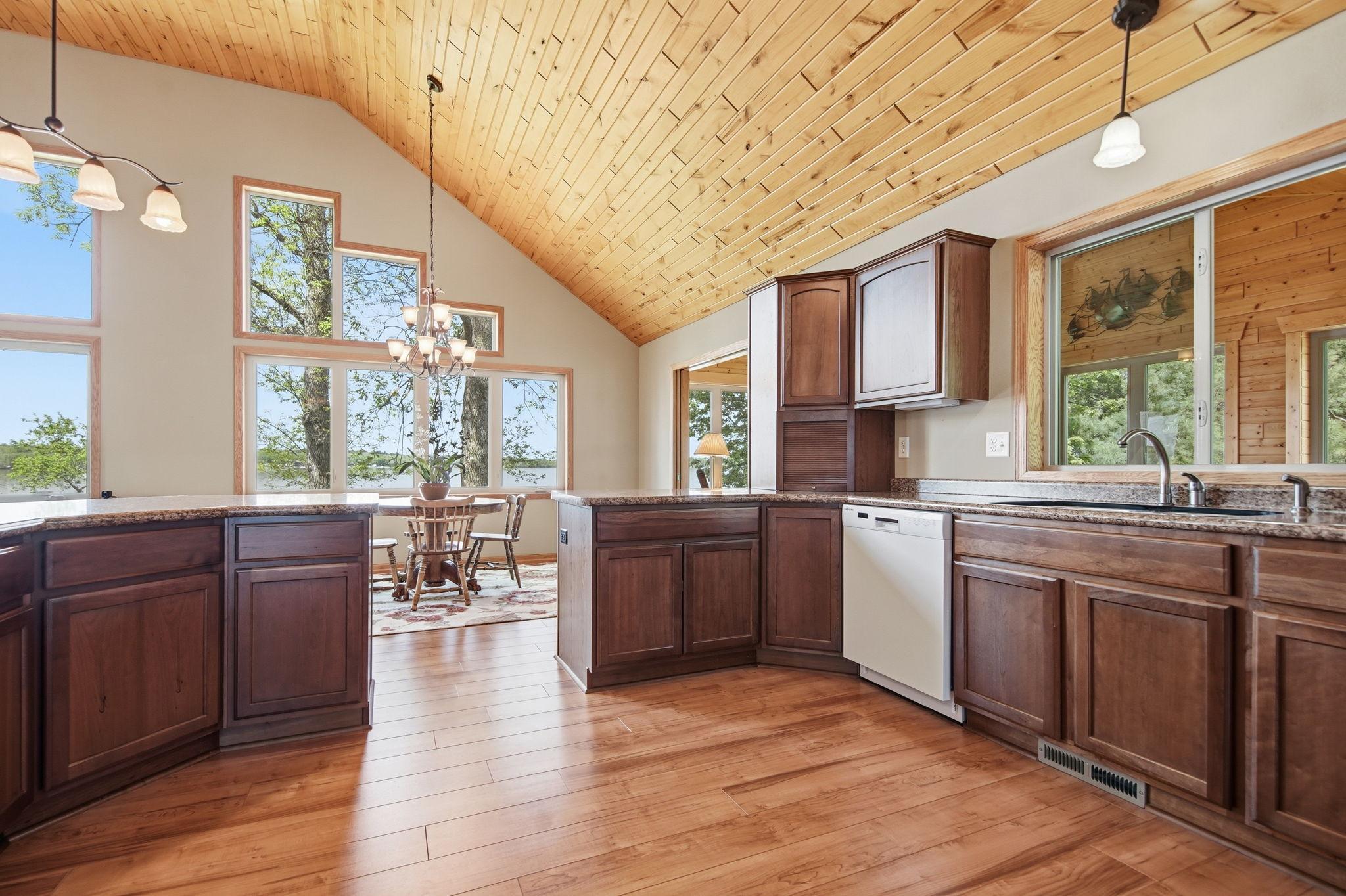 50876 Lakeview Drive Property Photo 22