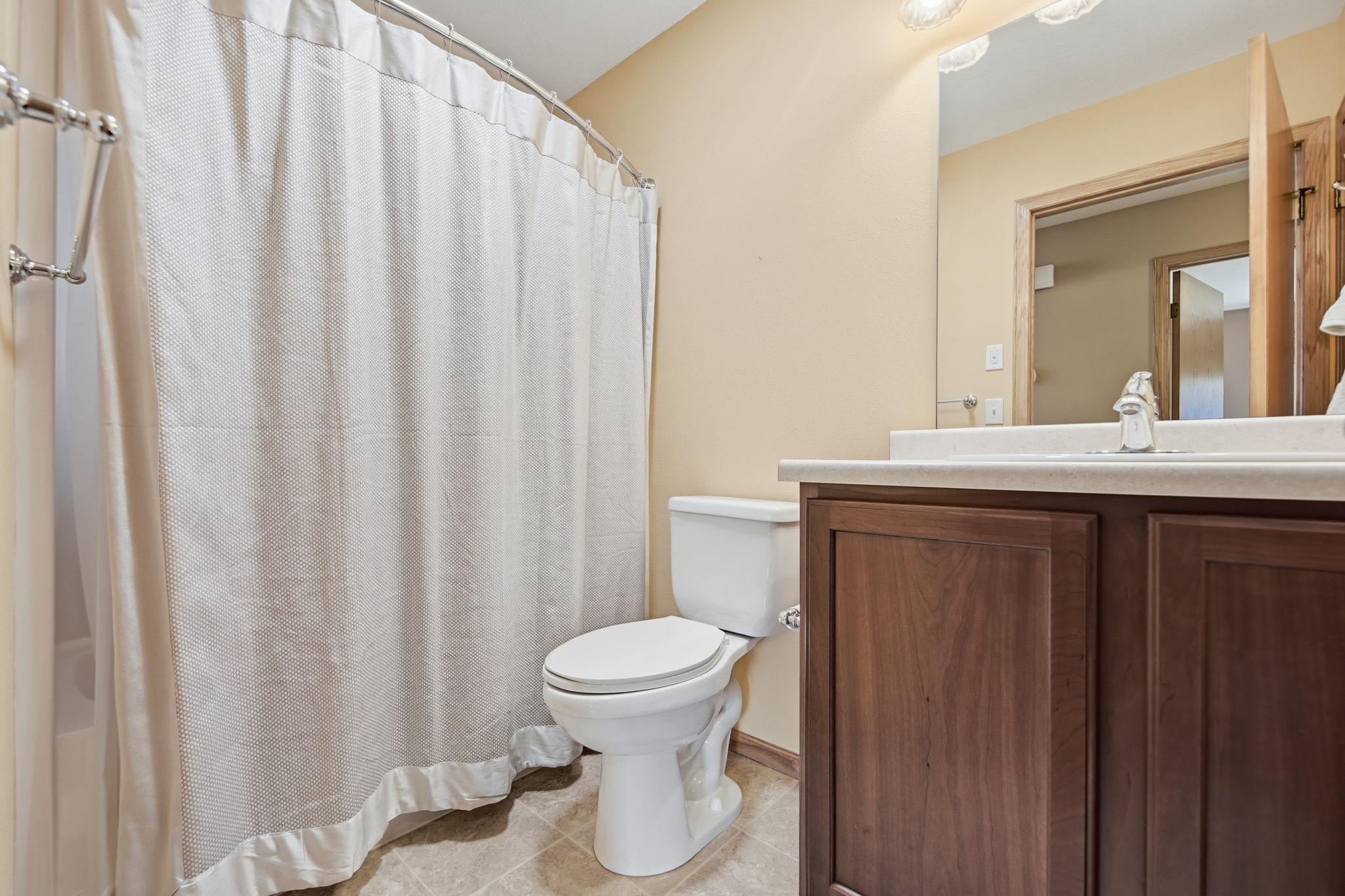 50876 Lakeview Drive Property Photo 37
